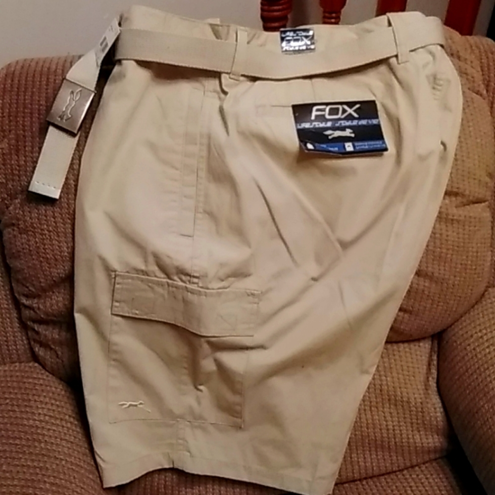 Mens Fox beige walking shorts size 44